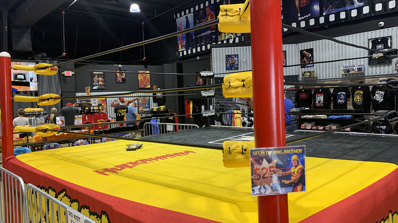 Hulk Hogan Wrestling Shop Pigeon Forge