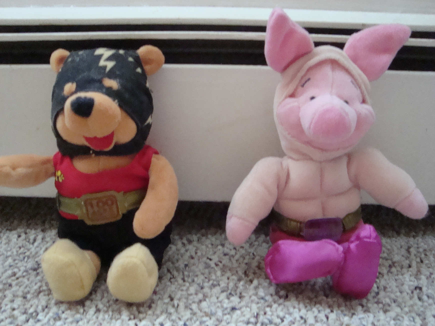 Winnie The Pooh And Piglet wrestlers plush toys