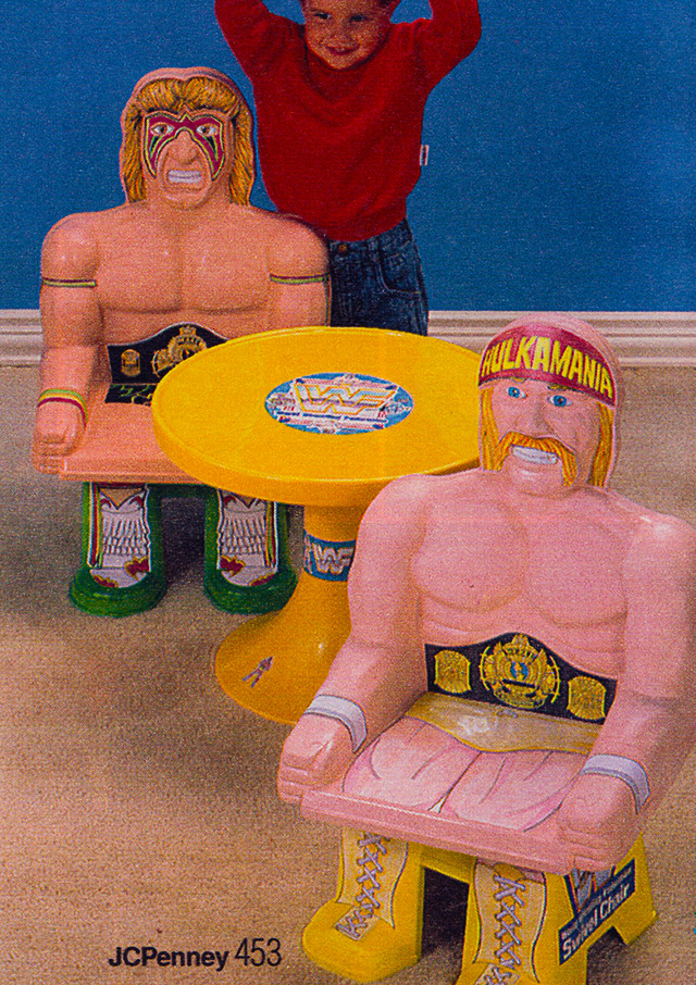 wwf-hulk-hogan-and-ultimate-warrior-chair-chairs-and-table-set