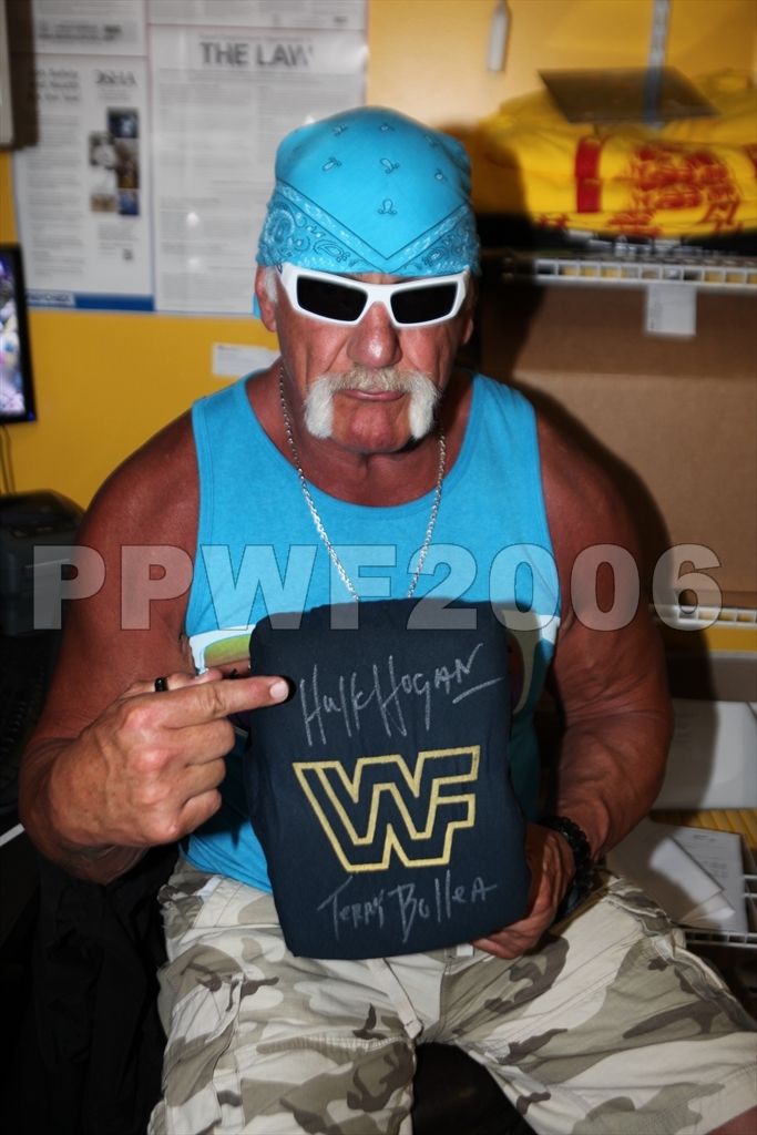 Hulk Hogan signed turnbuckle 2