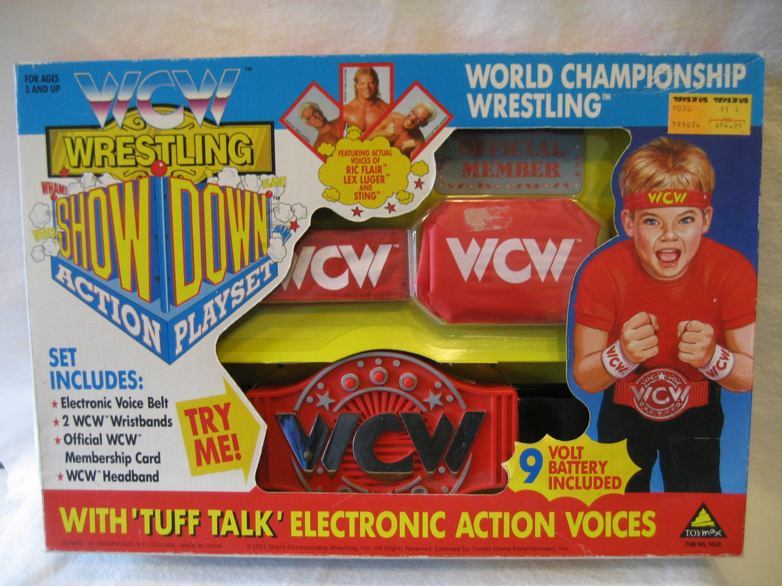 WCW Wrestling Showdown Action Playset 1